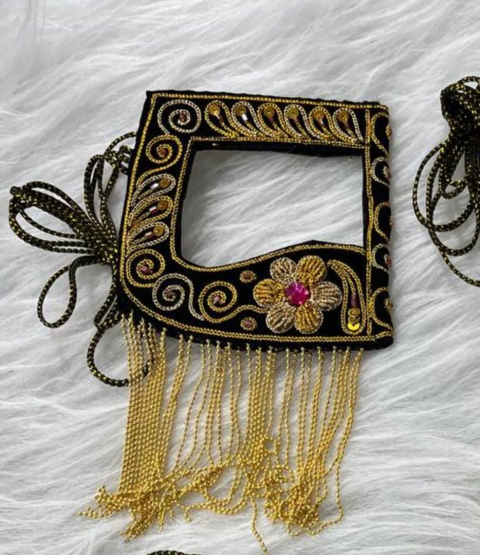 برقع ریسه طلایی