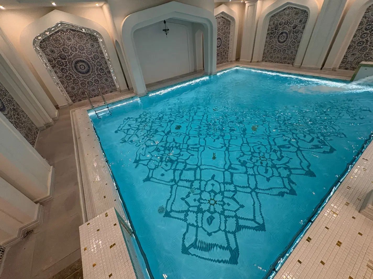ابرسانی با تانکر