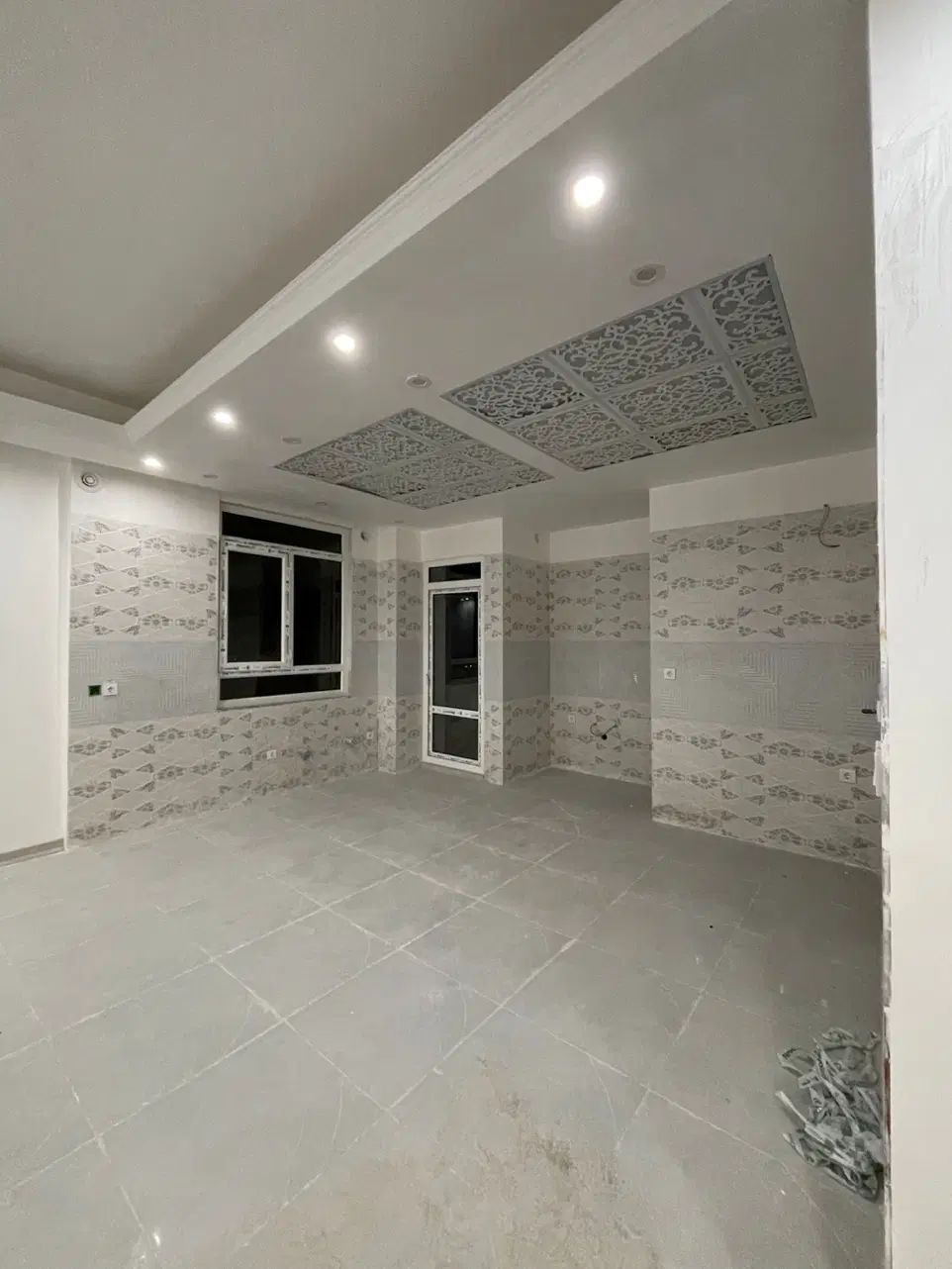 کارشناس امورملکی علی نیا