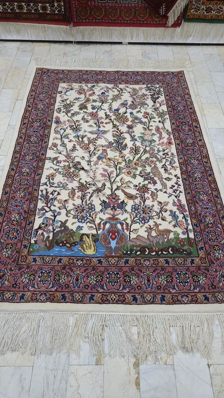 قالیچه دستباف 3 متری طرح منظره در مشهد