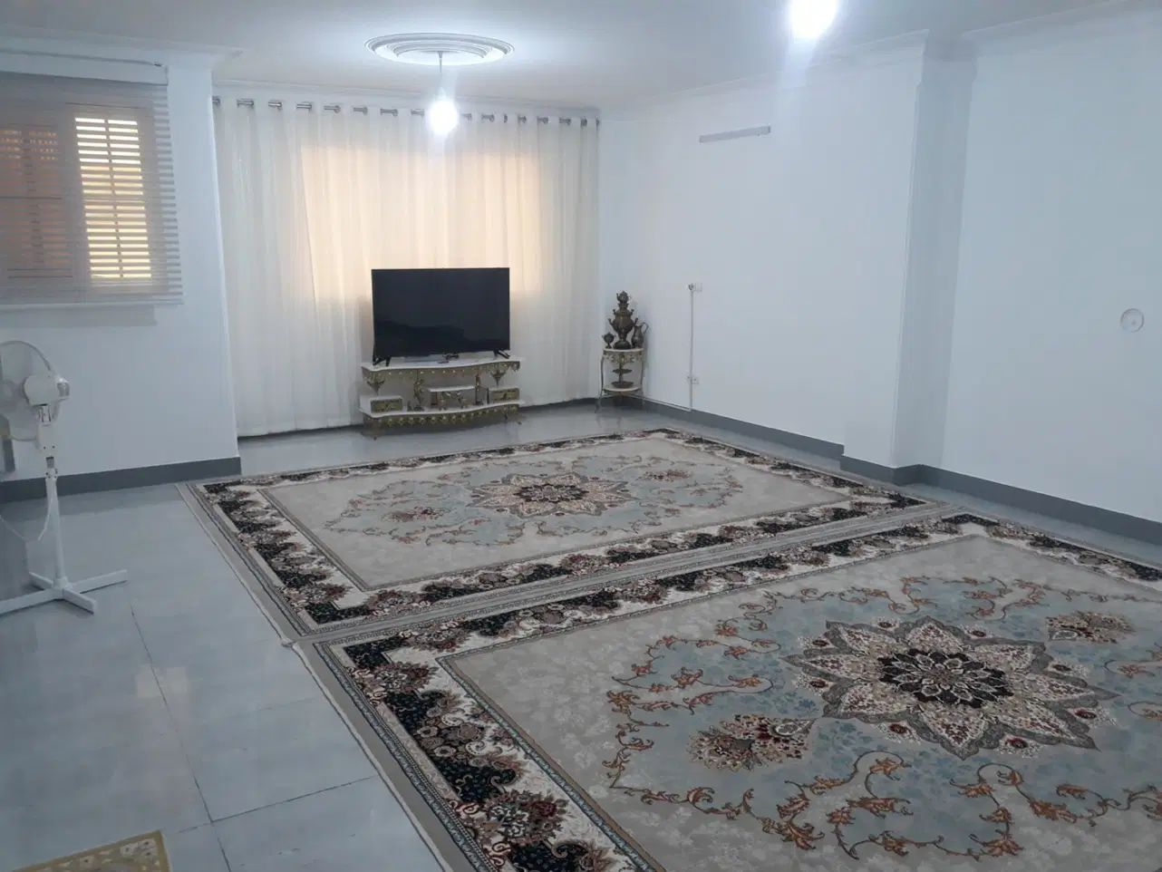 آپارتمان / فروش ( ۱۱۱ متر ) آزادی ۲۹ در ساوه