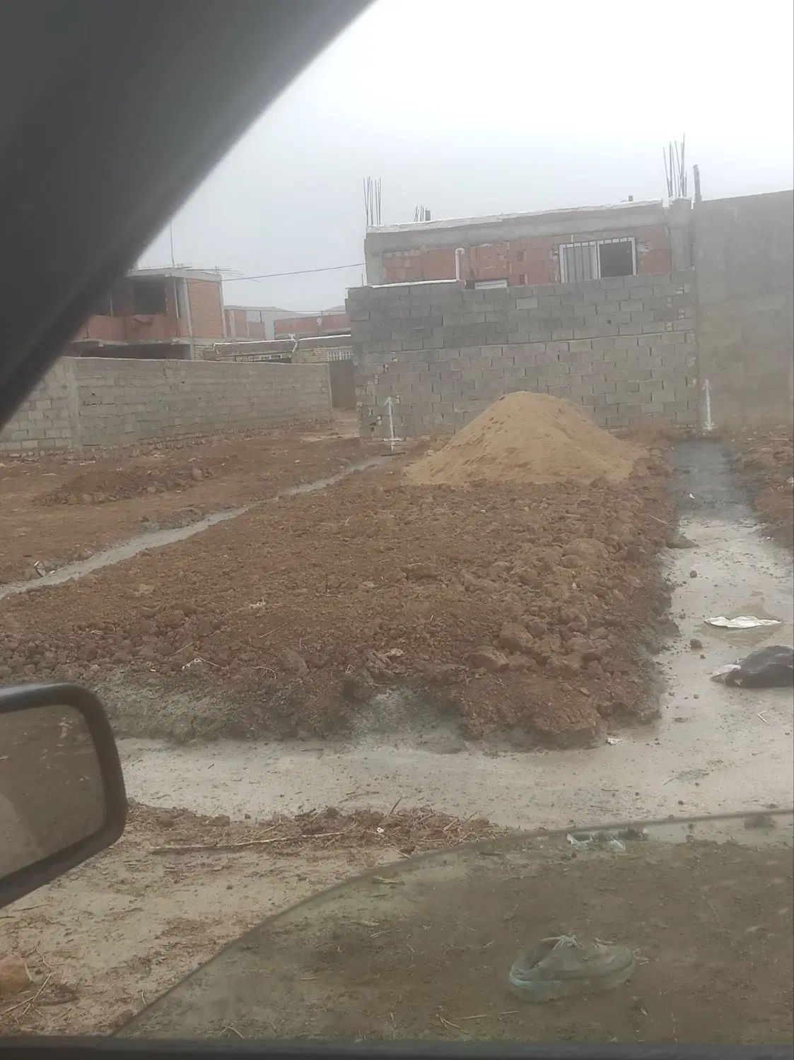 مشاور املاک. izanloo