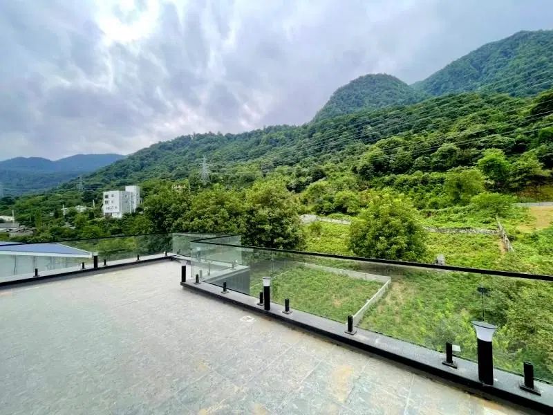 گروه مشاوران ملکی تک خونه