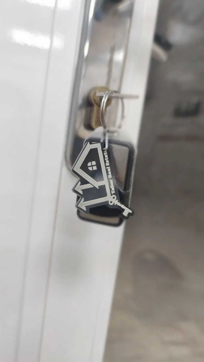 املاک طاهر