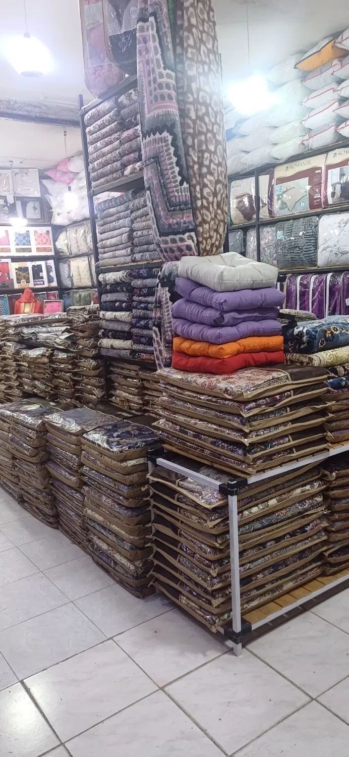 روفرشی مخمل و زردار