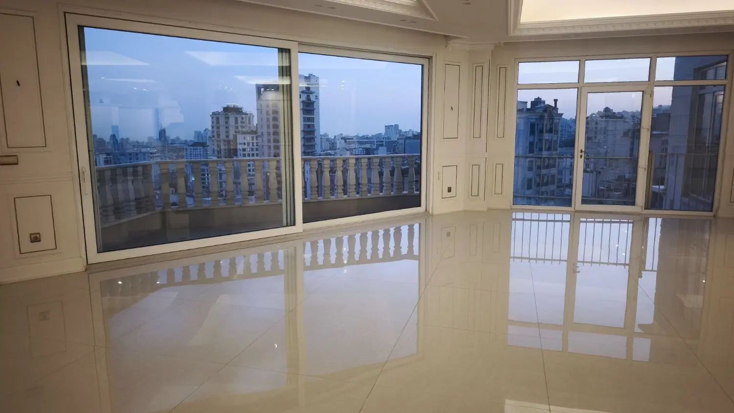 گروه مشاورین املاک تماس