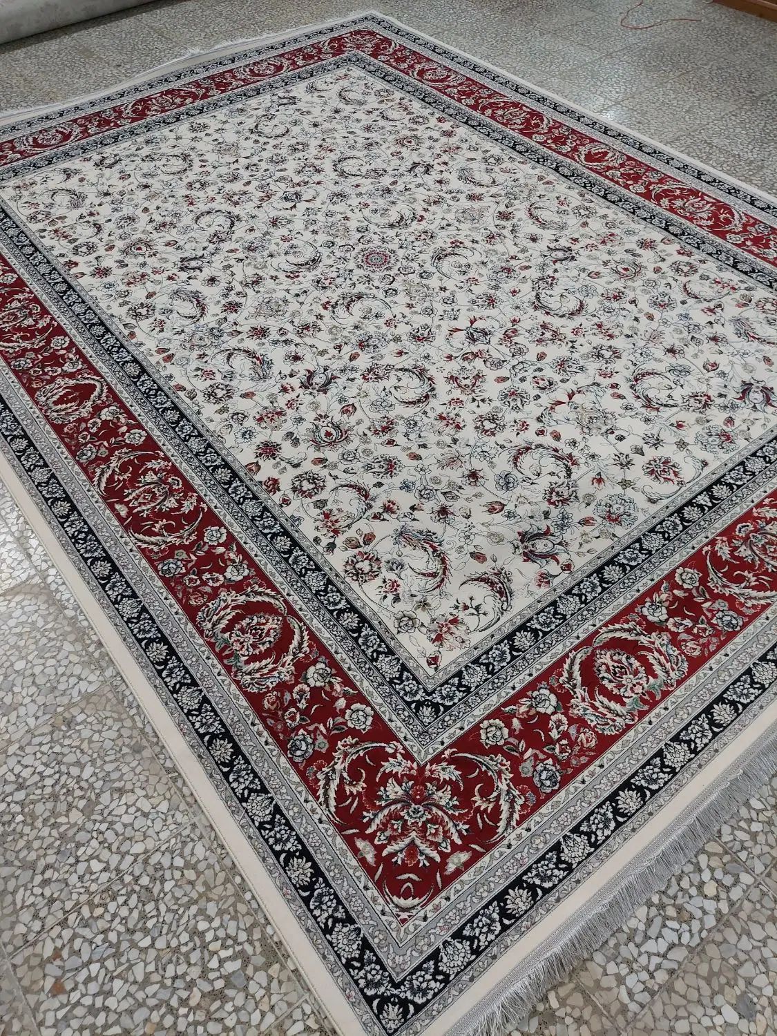 ۲ تخته فرش ۱۲ متری در سمنان