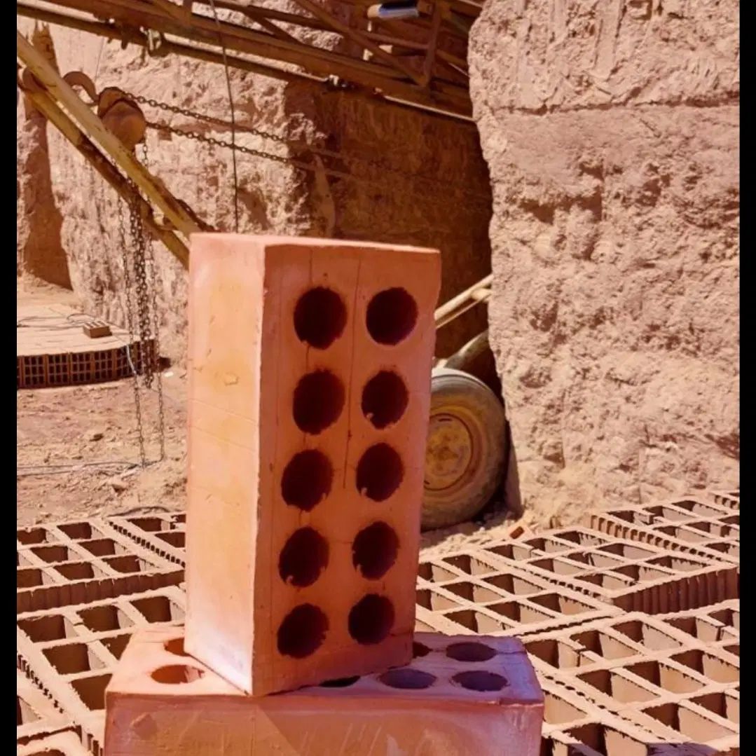 آجر سفال ده سوراخ کرمان در یزد