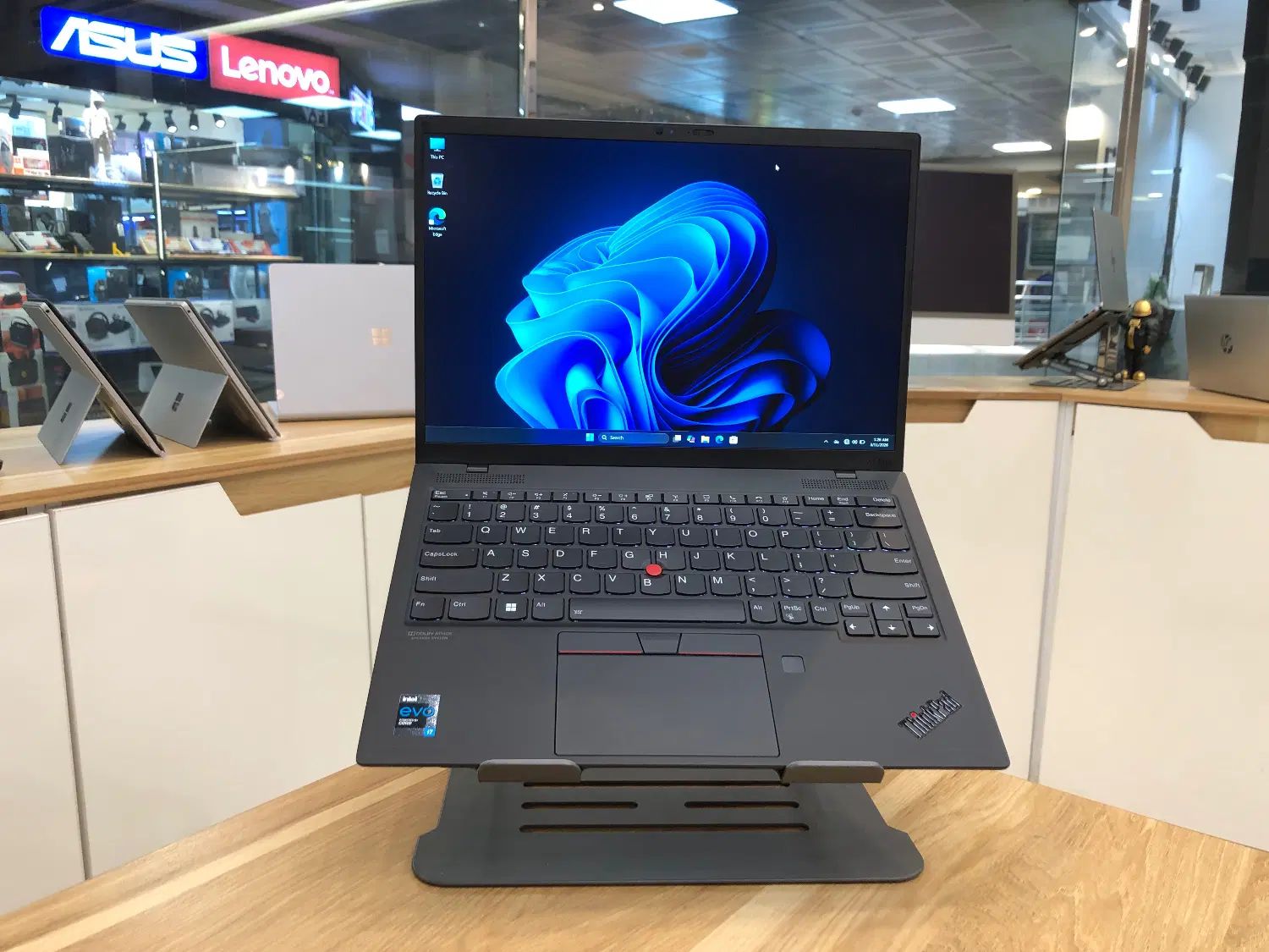 Lenovo x1 Nano در تهران