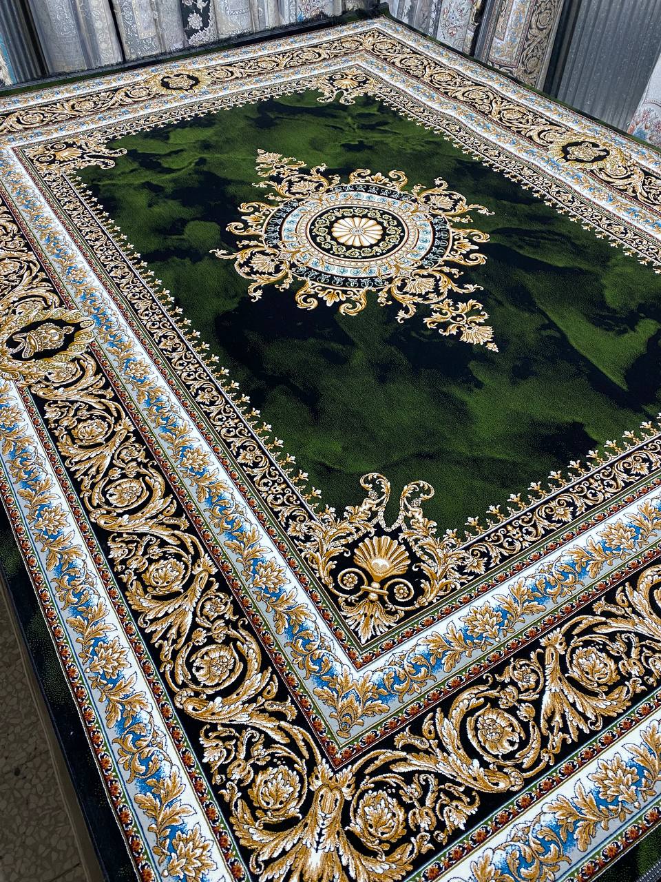 فرش 700 شانه