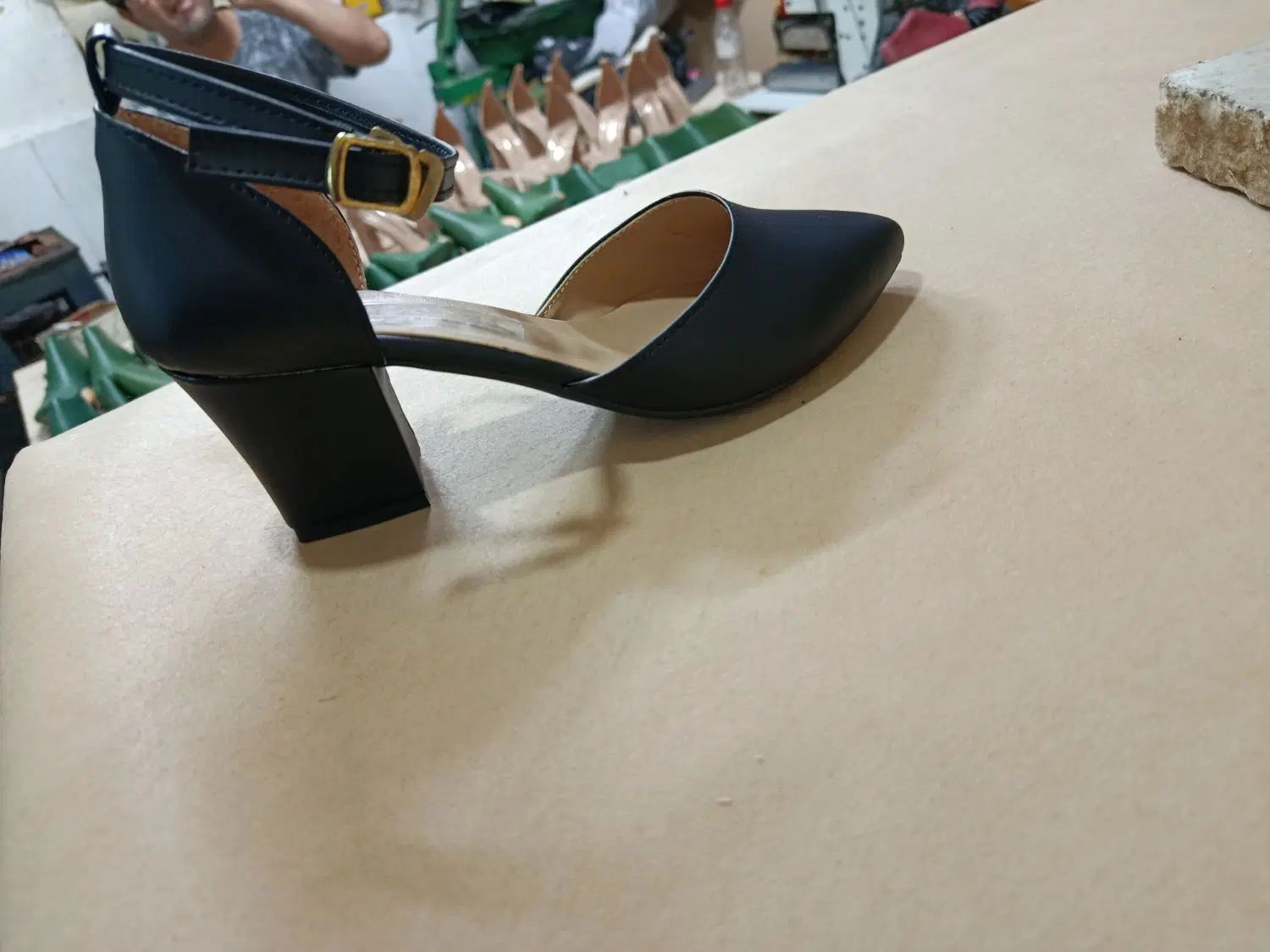 تولیدی کفش مجلسی زنانه setrashoes(ستراشوز)