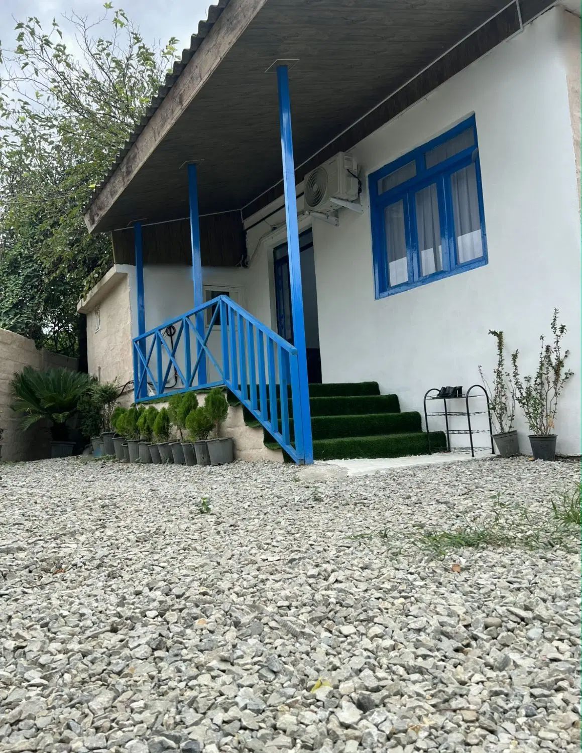 آنا کریمی