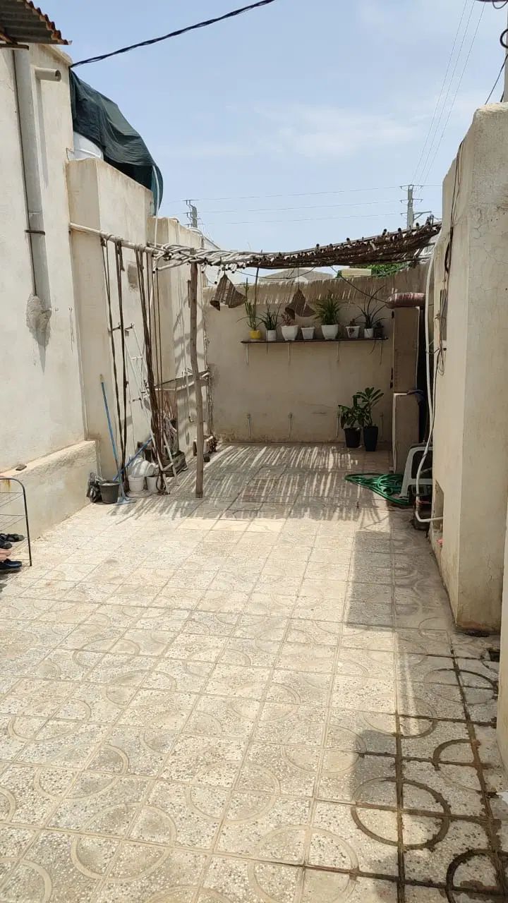 مشاور املاک اسودی