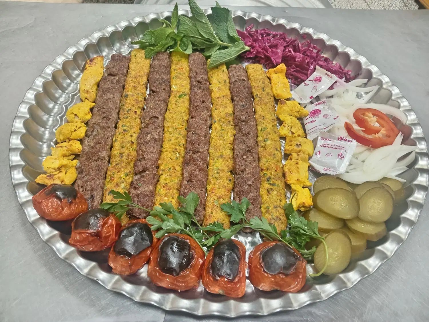کباب جوجه مرغ ماهی کباب مرغ بال ماهیچه در تبریز
