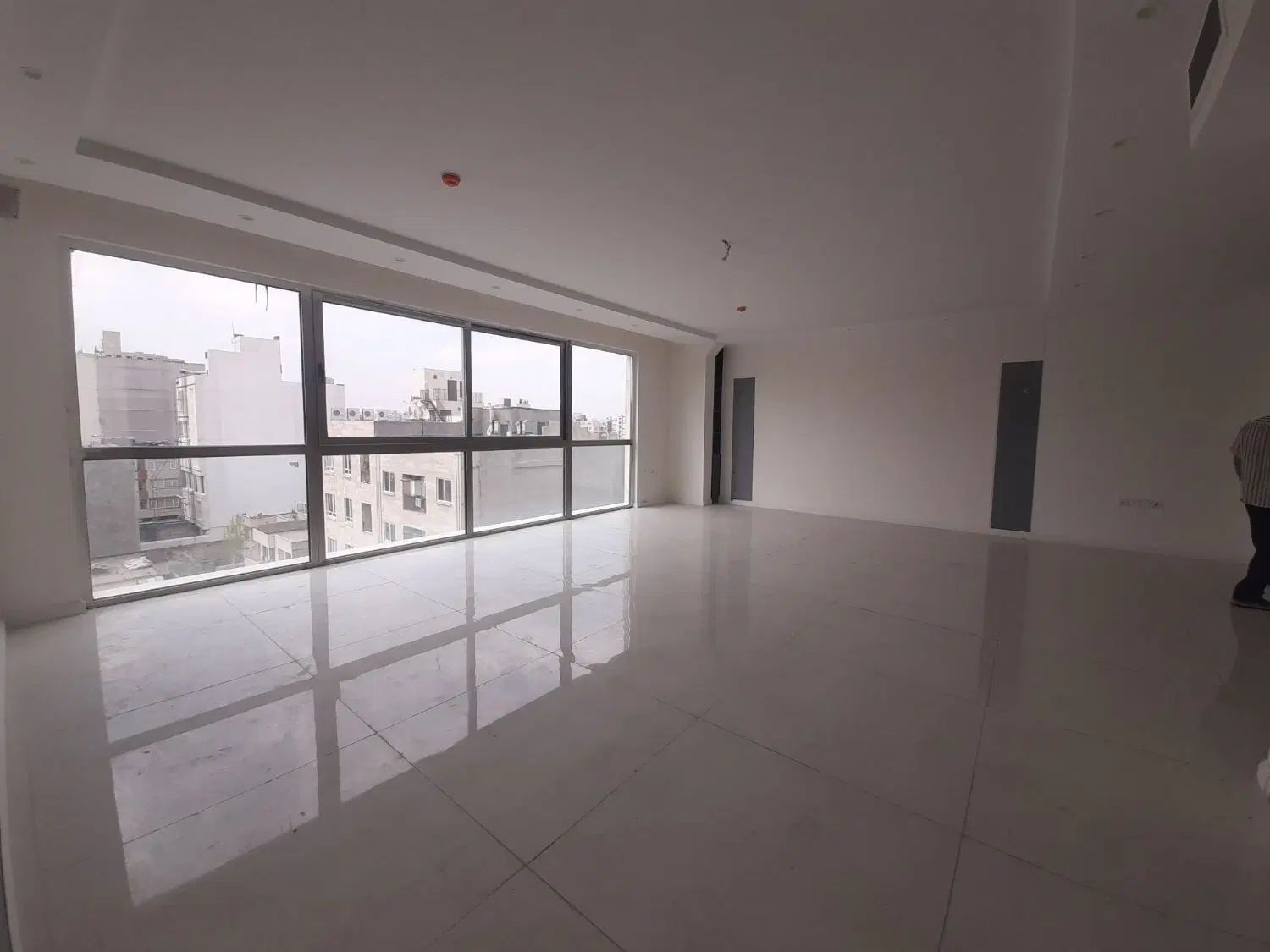 گروه سرمایه گذاری و ساختمانی آپادانا