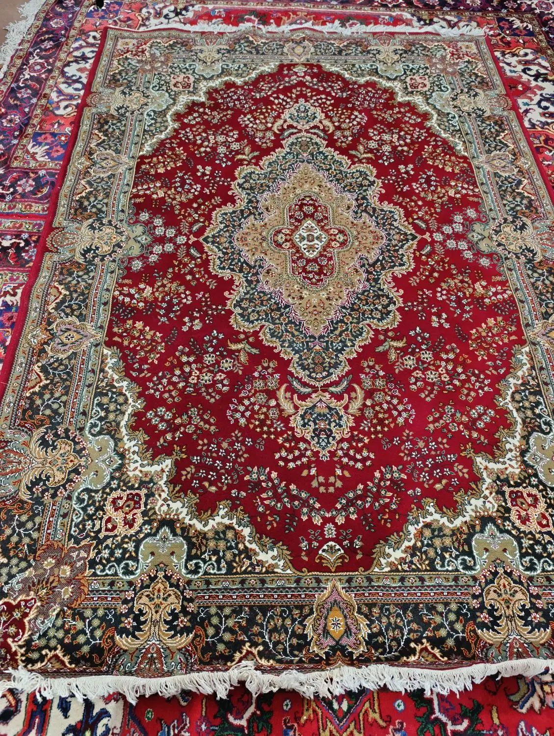فرش ماشینی گلرخ کاشان