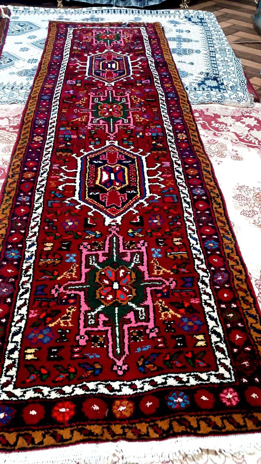 فرش دستبافت کناره تازه بافته شده ۱متر در ۳متر