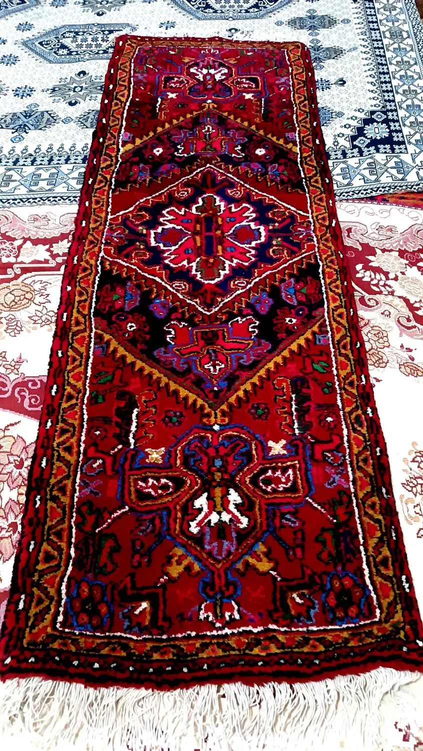 فرش دستبافت کناره تازه بافته شده چشمه زان ۸۰در ۲۱۵