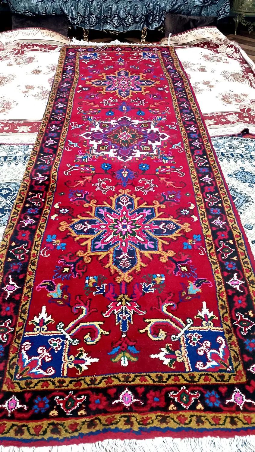 فرش دستبافت کناره بارماخ توخوش ۱۱۰در ۳۳۰