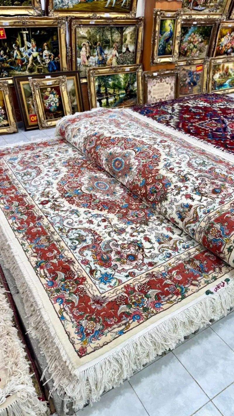 خطیبی پر ابریشم رو از منتظران خرسندی بخر در تبریز