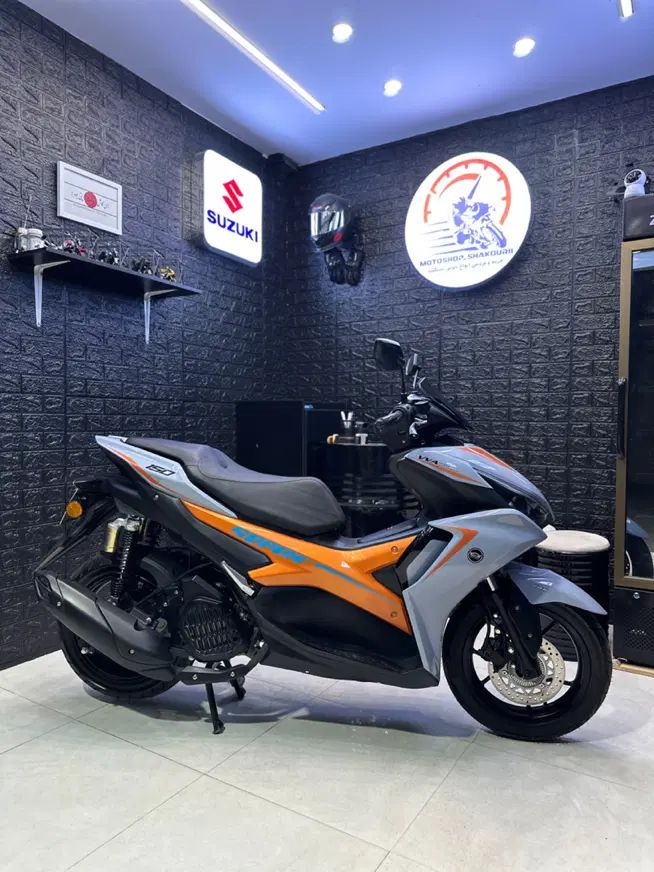 طرح ایروکس مدل 1403 آب خنک کیلیک Adv بنلی وسپا در رشت
