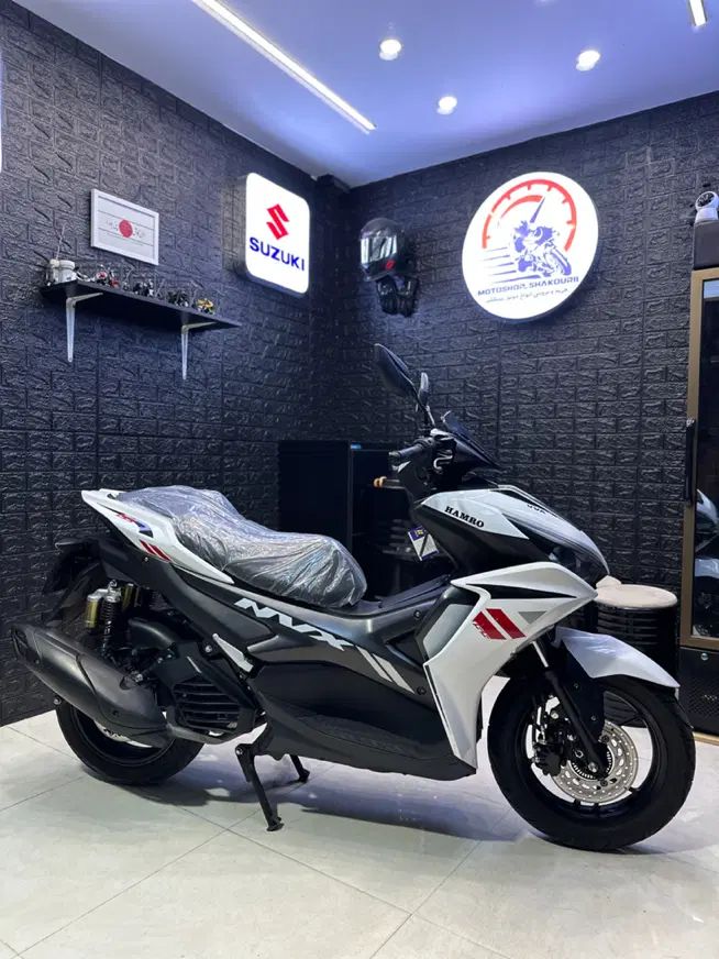 طرح ایروکس مدل 1403 کیلیک Adv بنلی وسپا در رشت
