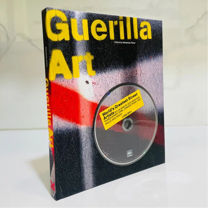 کتاب کلکسیونی Guerilla Art +DVD نقاش های خیابانی