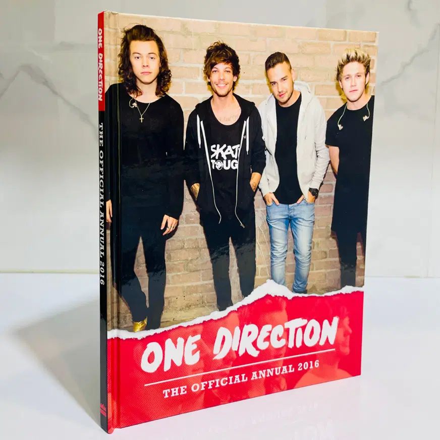 کتاب گروه موسیقی ONE DIRECTION نسخه کلکسیونی ورسمی