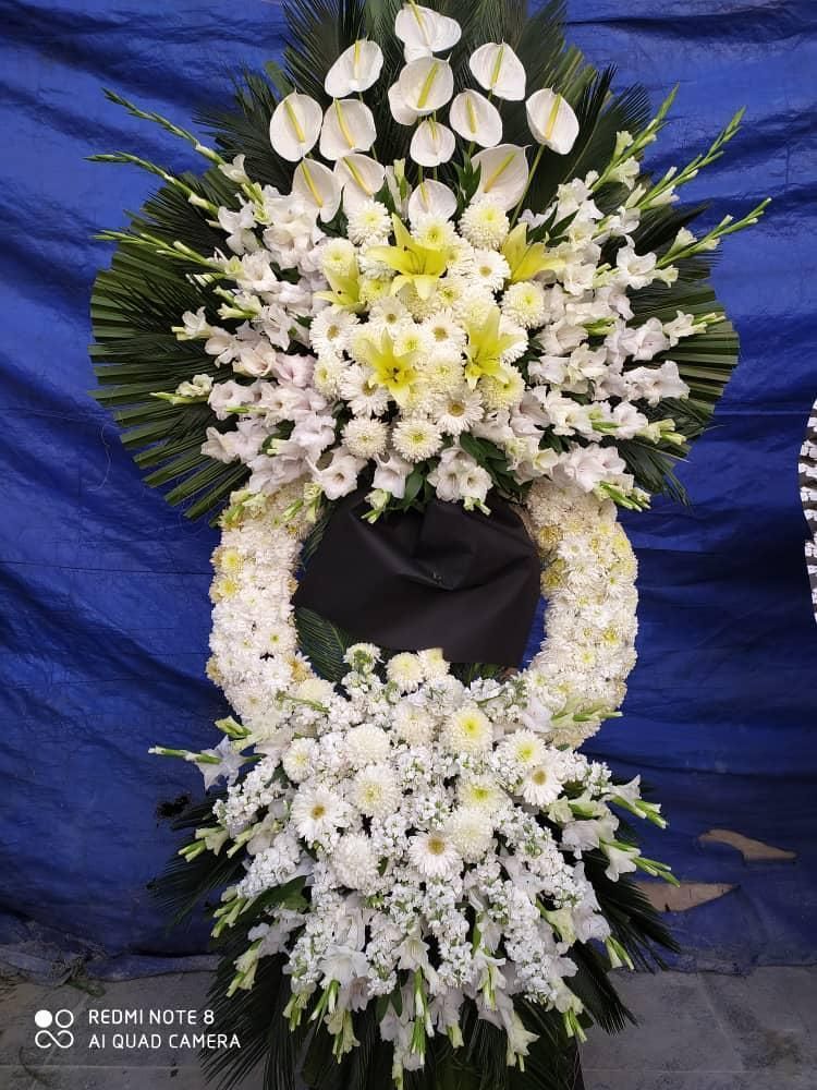 گل طبیعی خارجی و ایرانی تاج گل۵طبقه تبریک،ترحیم در تهران