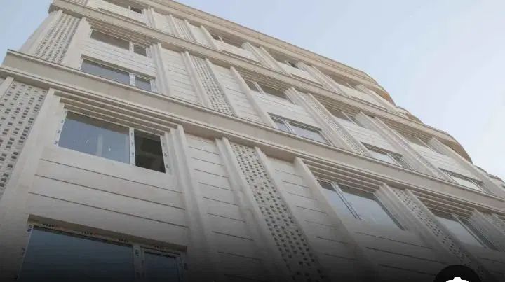 آپارتمان ۹۱ متری خوش‌نقشه در محله داماهی در بندر عباس