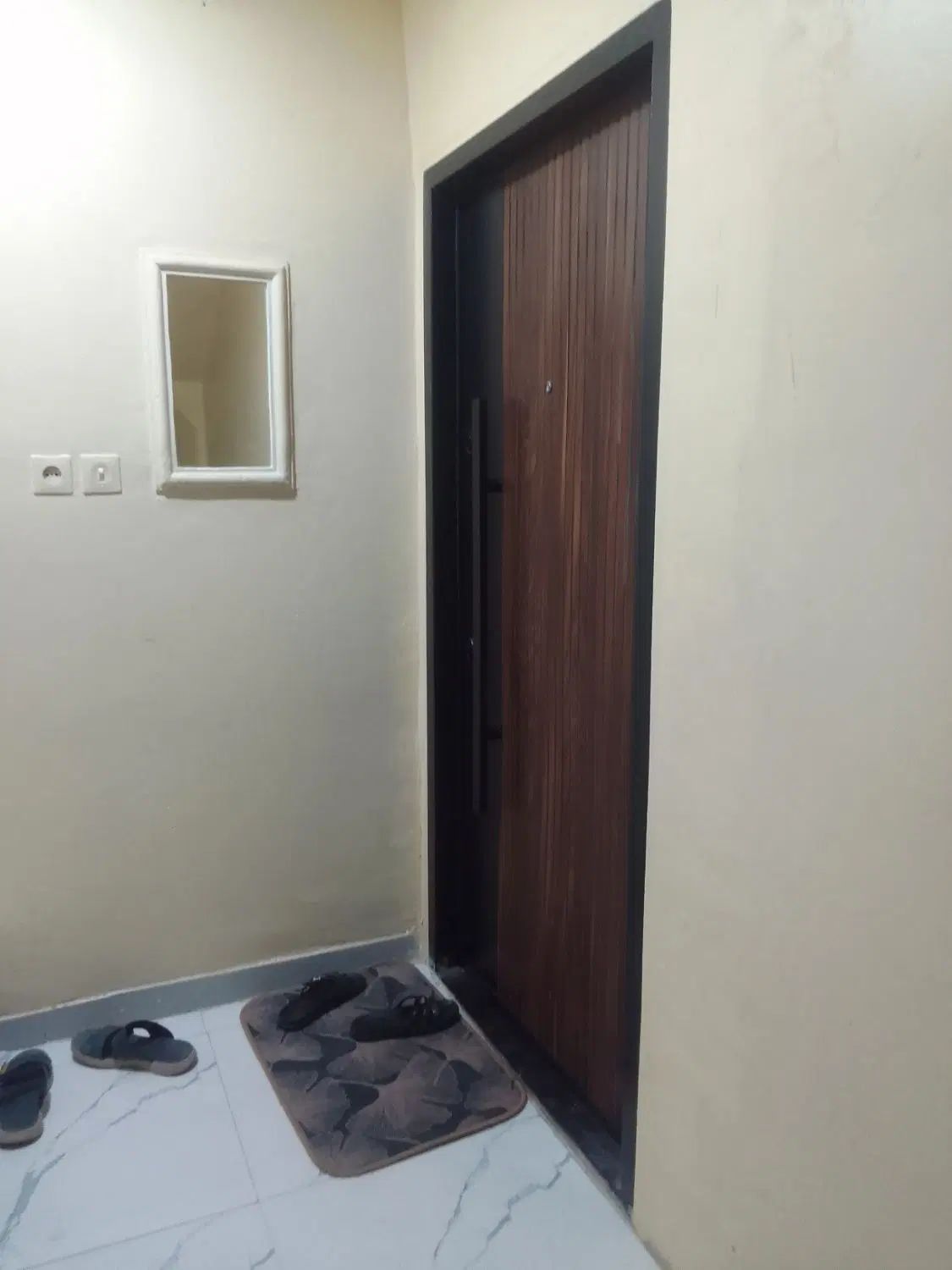 همکف 100متر 2خواب حیاط دار در بندر عباس