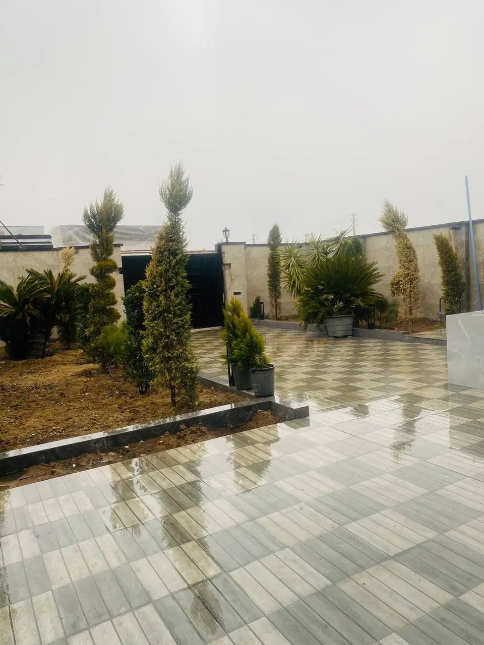 فروش عالی سهیلیه کردان۴۰۰مترزمین۲۵۰متربناسندتک برگ در کرج