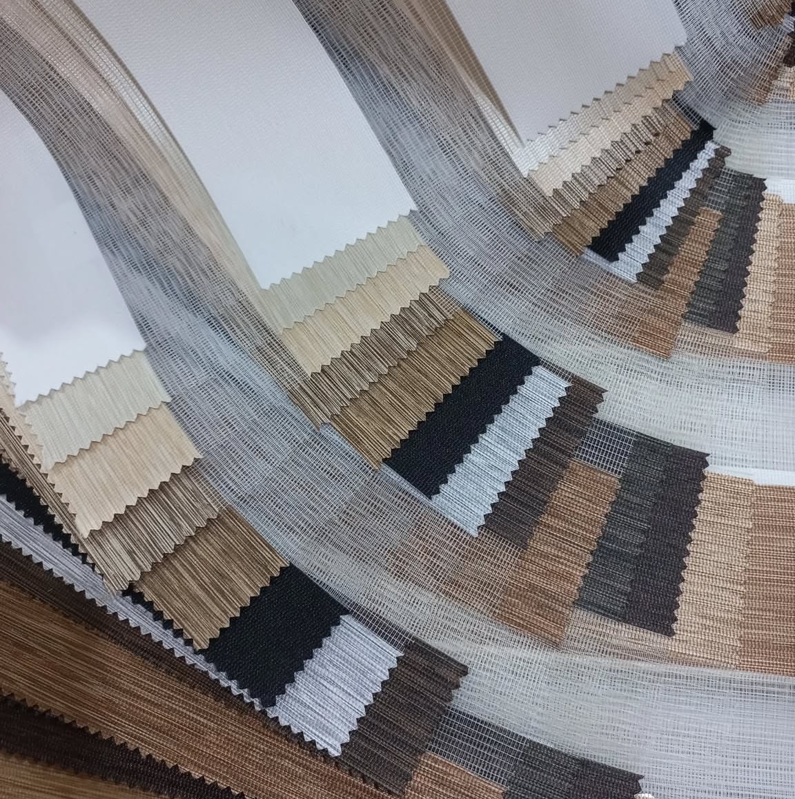 پرده زبرا طرح چوب و ساده کد wood