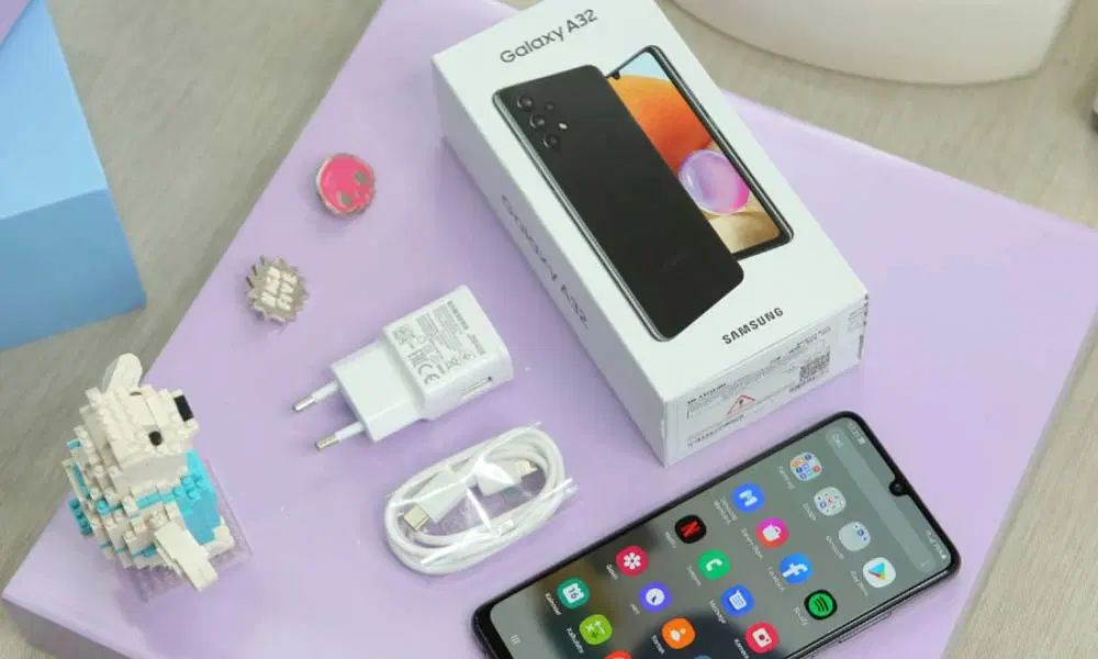 گوشیa32حافظه۱۲۸Gورم۶Gدرحدنو(شروع از۴.۴۲۸.۰۰۰ت)