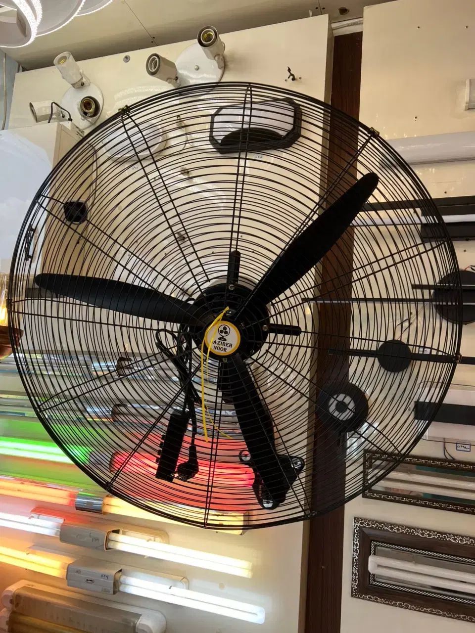 پنکه دیواری 75 L