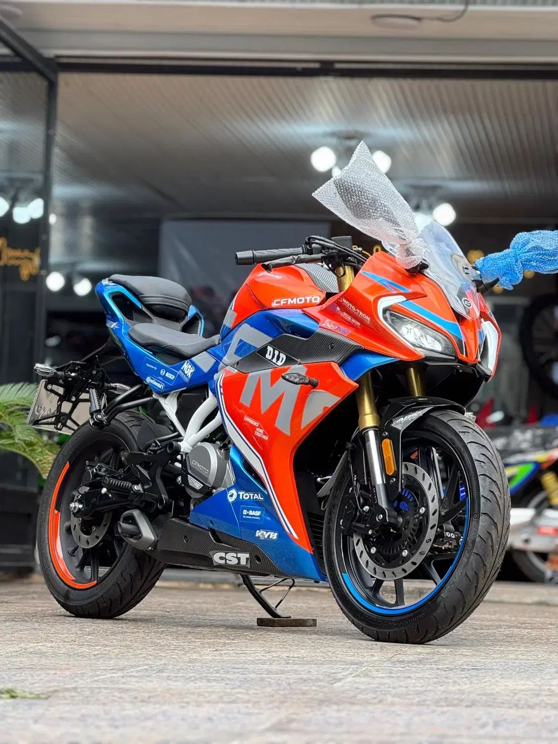 سی اف ۲۵۰ ریس cf sr