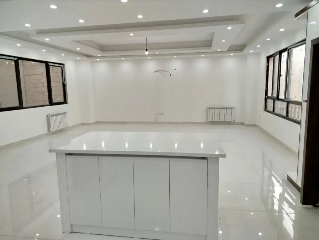 املاک بزرگ عالیجناب شهر