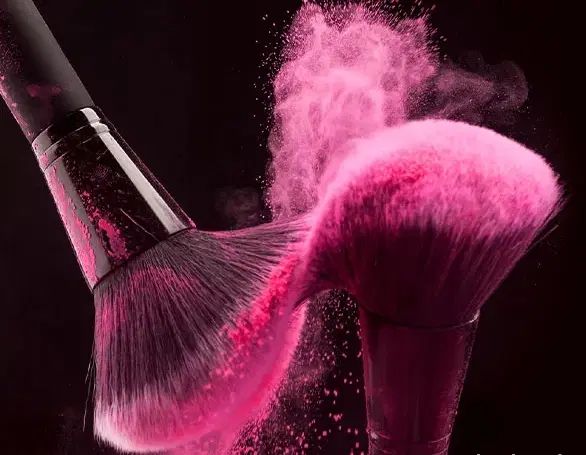 فروش دامنه آرایشی میک آرا هم دات کام و هم ای ار