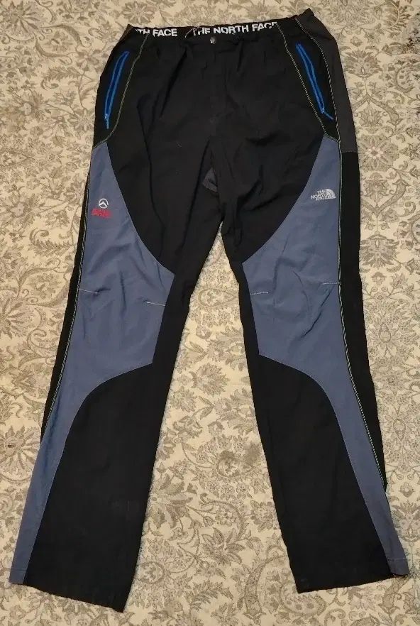 شلوار طبیعت گردیnorth face