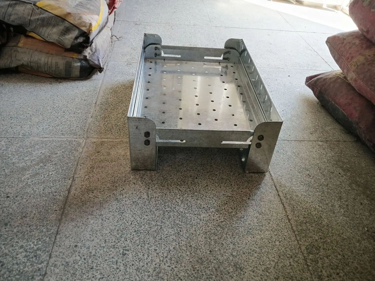 منقل و کباب پز  تاشو