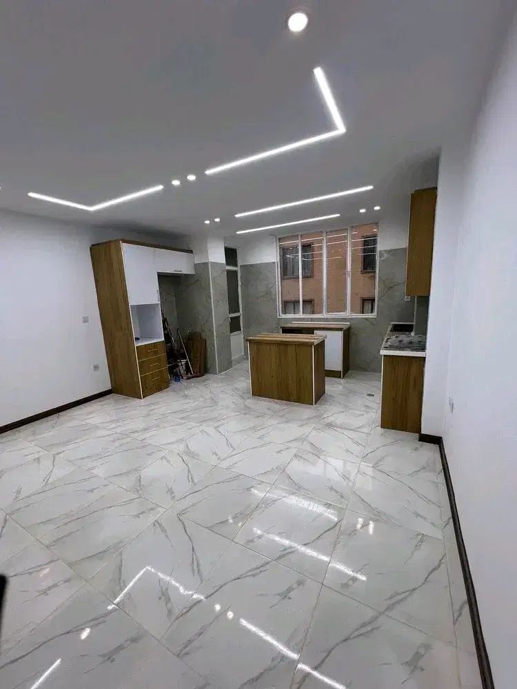 ۴۹ متر / طبقه اول/ پارکینگ/ نقلی شیک در اندیشه-شهر جدید