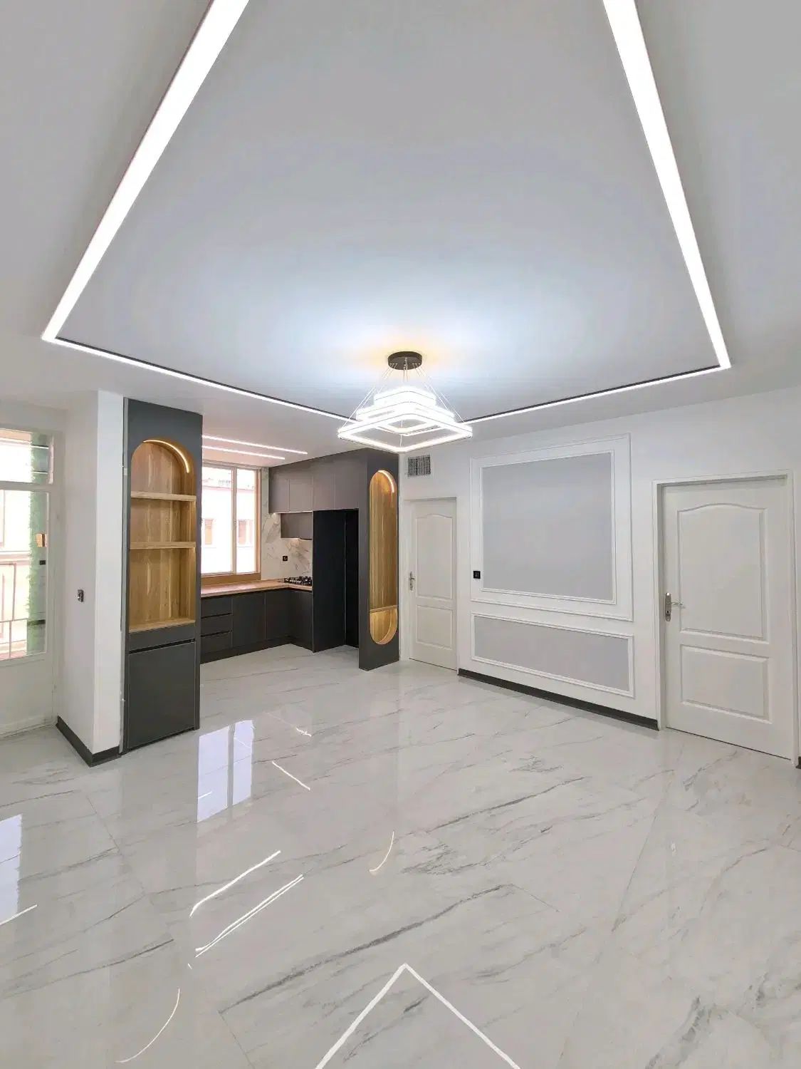 ۶۰ متر / طبقهدوم / روبنما*سندتکبرگ*آکواریومنور