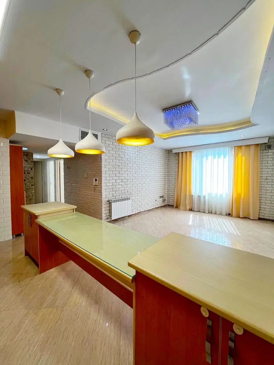 ۷۵متر / طبقهاول / پارکینگاختصاصی*سنددار*modern