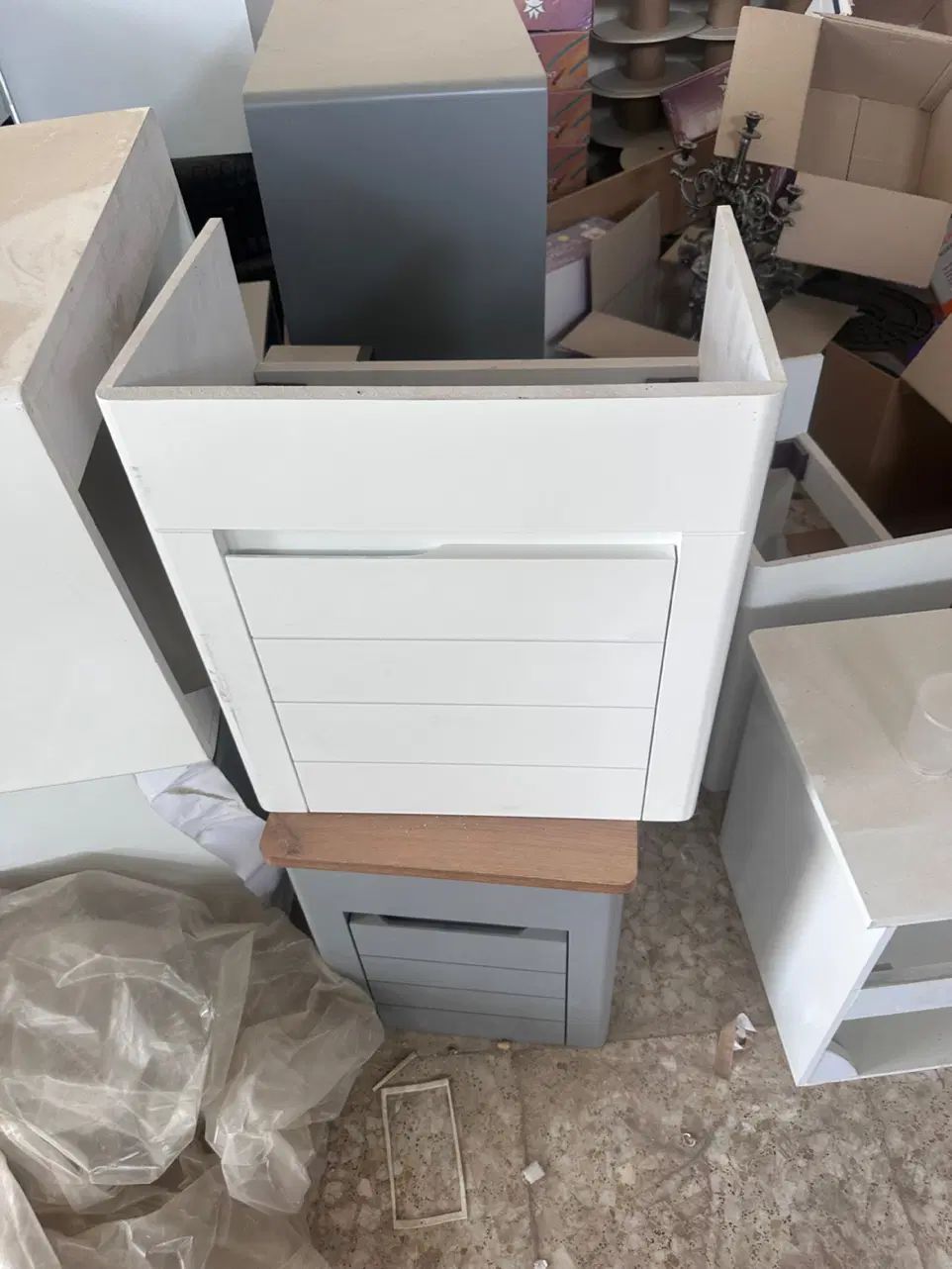 نقاش کابین روشویی در کرج