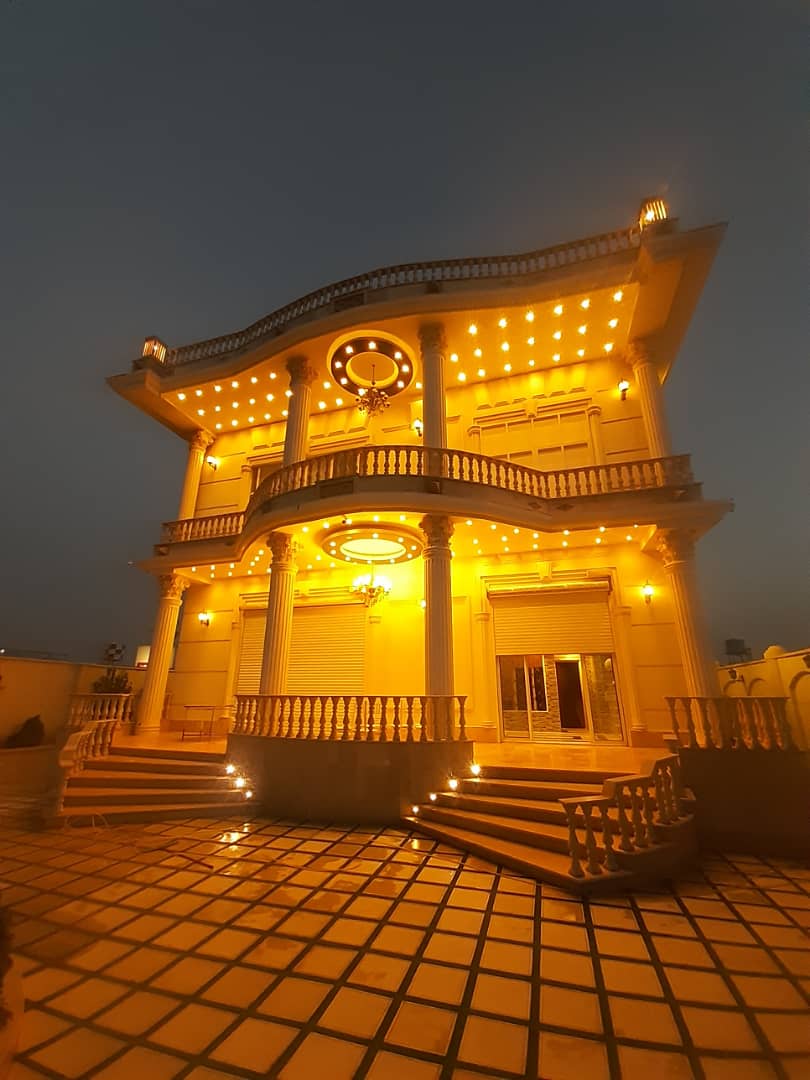 عمارت سفید