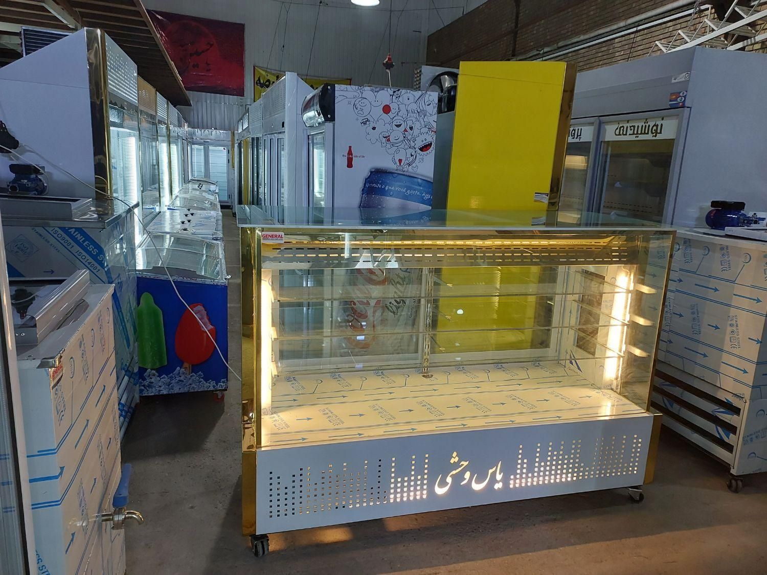 یخچال ویترینی sweets مکعبی خوابیده تر خشک