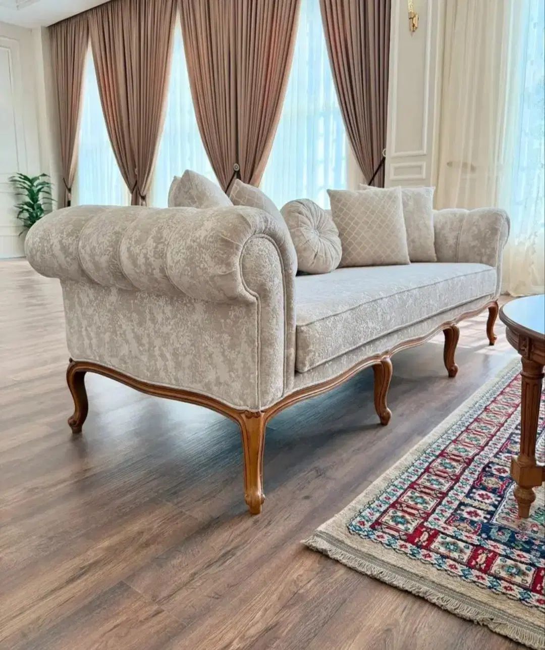انواع مبل استیل کلاسیک چستر کویین فرانسوی