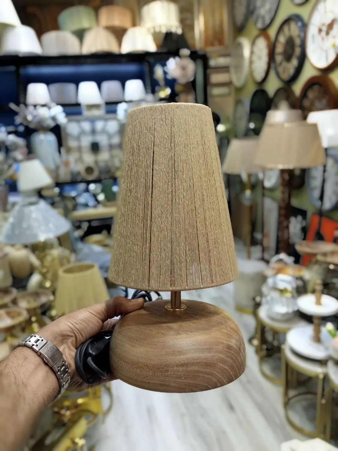 چراغ خواب رومیزی پینترسی (ارسال رایگان) در مشهد