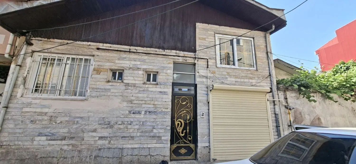 املاک باران های نقره ای