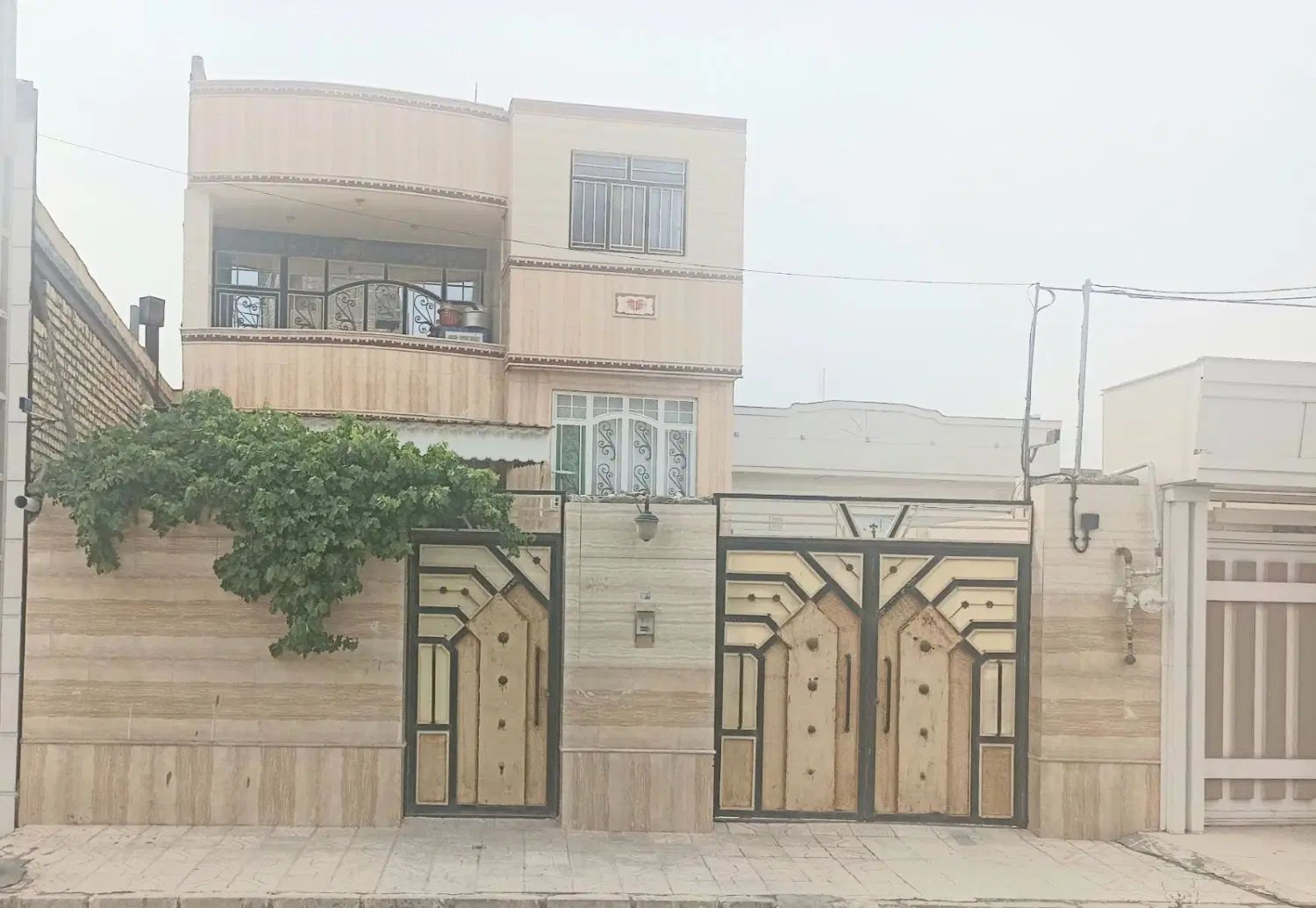 املاک عموگلی